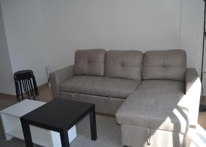 Precioso Apartamento Con Garaje En Ares.